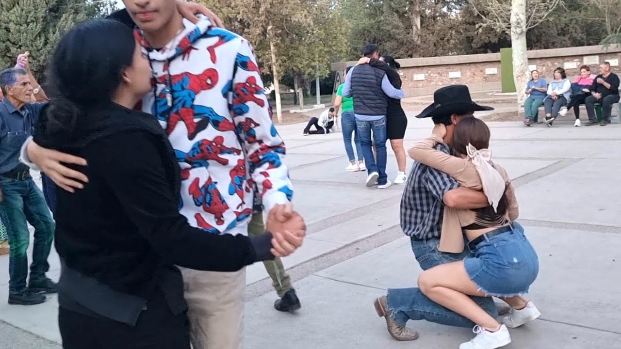 Una antología de acá...