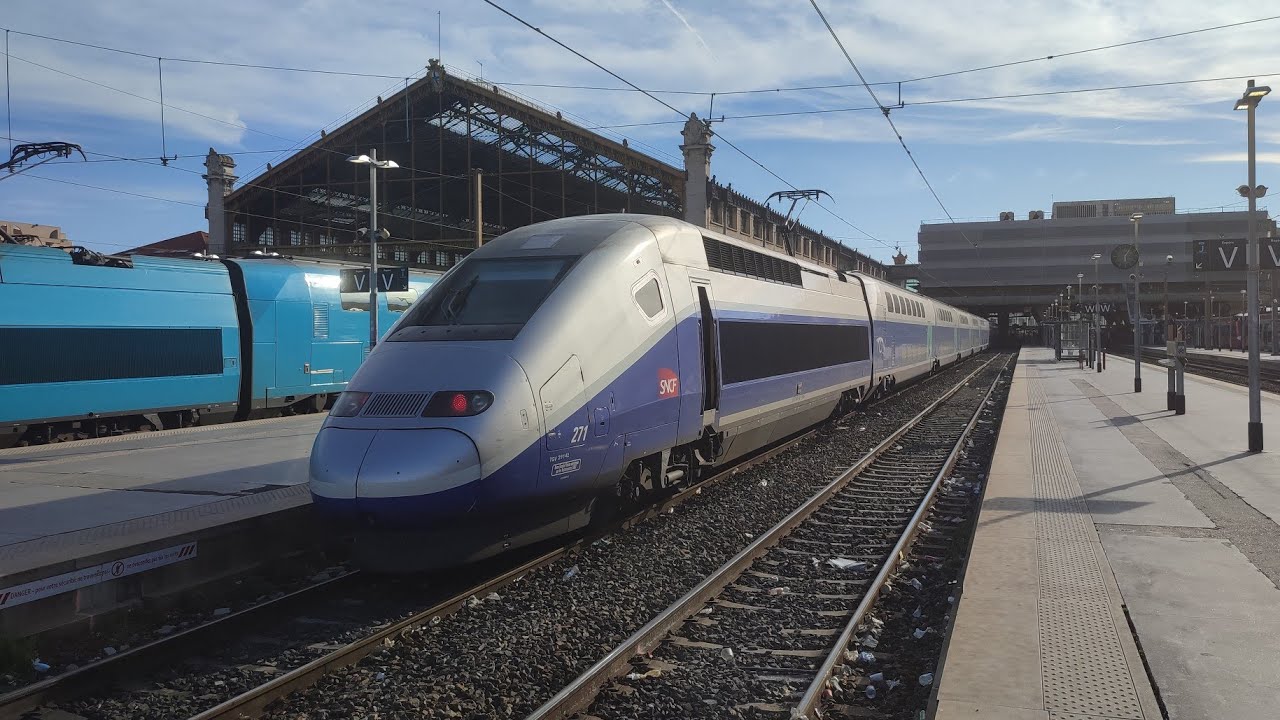 compilation de tgv bleu//lyria/thalys et renfe et aussi des inouï parti 1