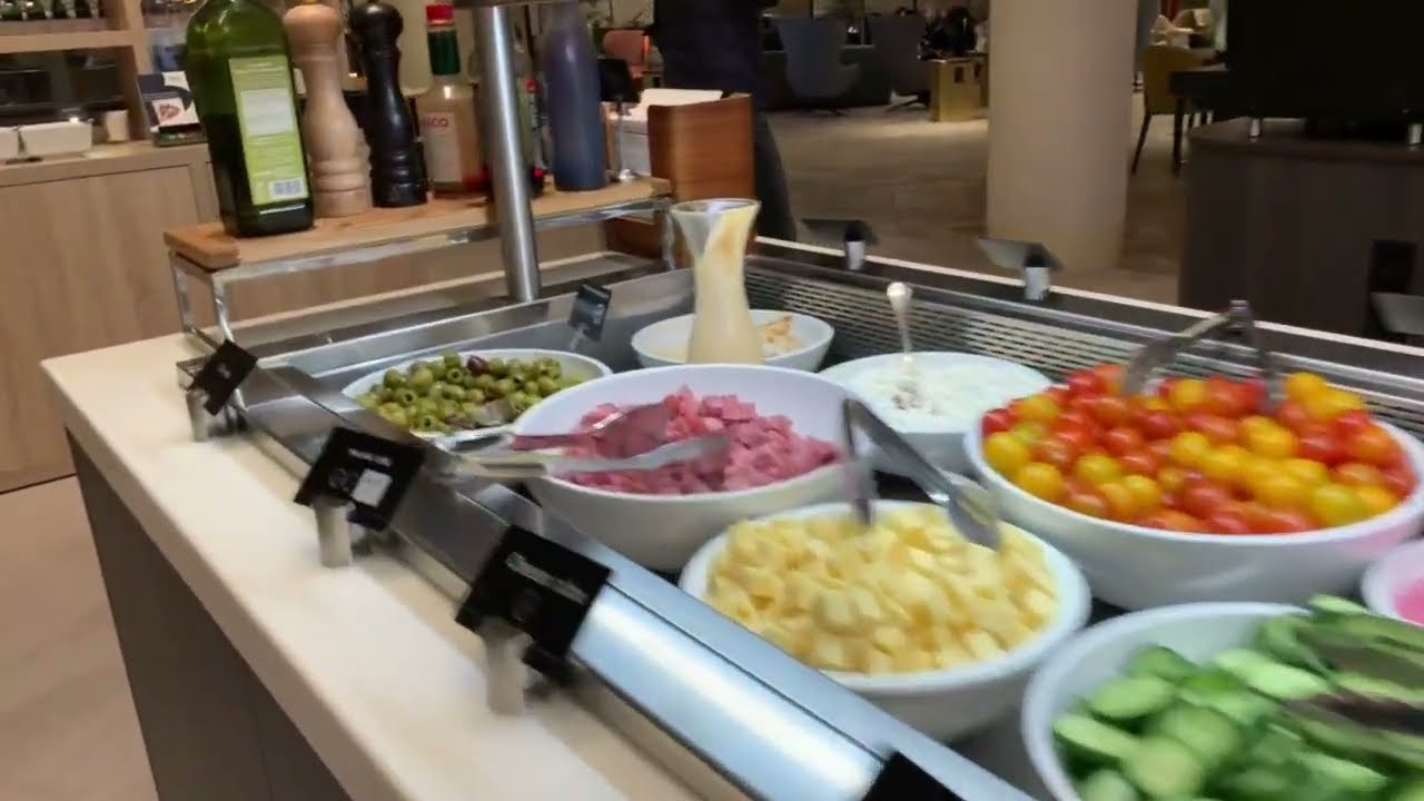 Brussels airport terminal B: The View lounge