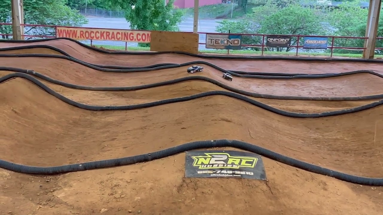 Spec Traxxas Slash Test and Tune Race