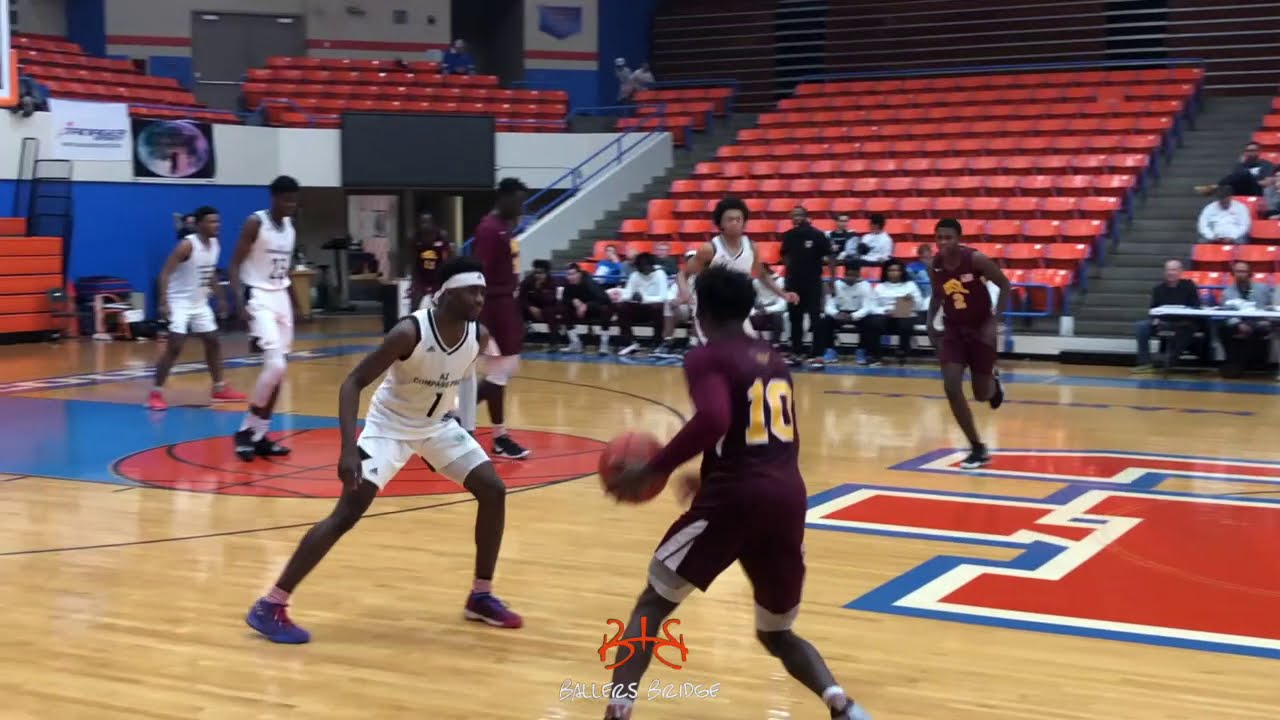 Oregon State commit Dashawn Davis abusing defenders at the World Championships!