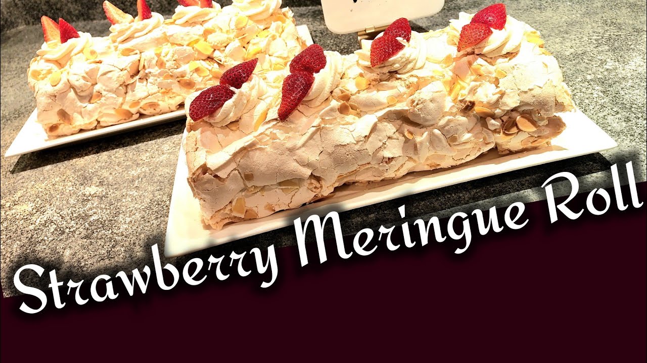 Meringue Strawberry Roll up Cake- Erbeer Baiser Rolle- Клубничный рулет из безе