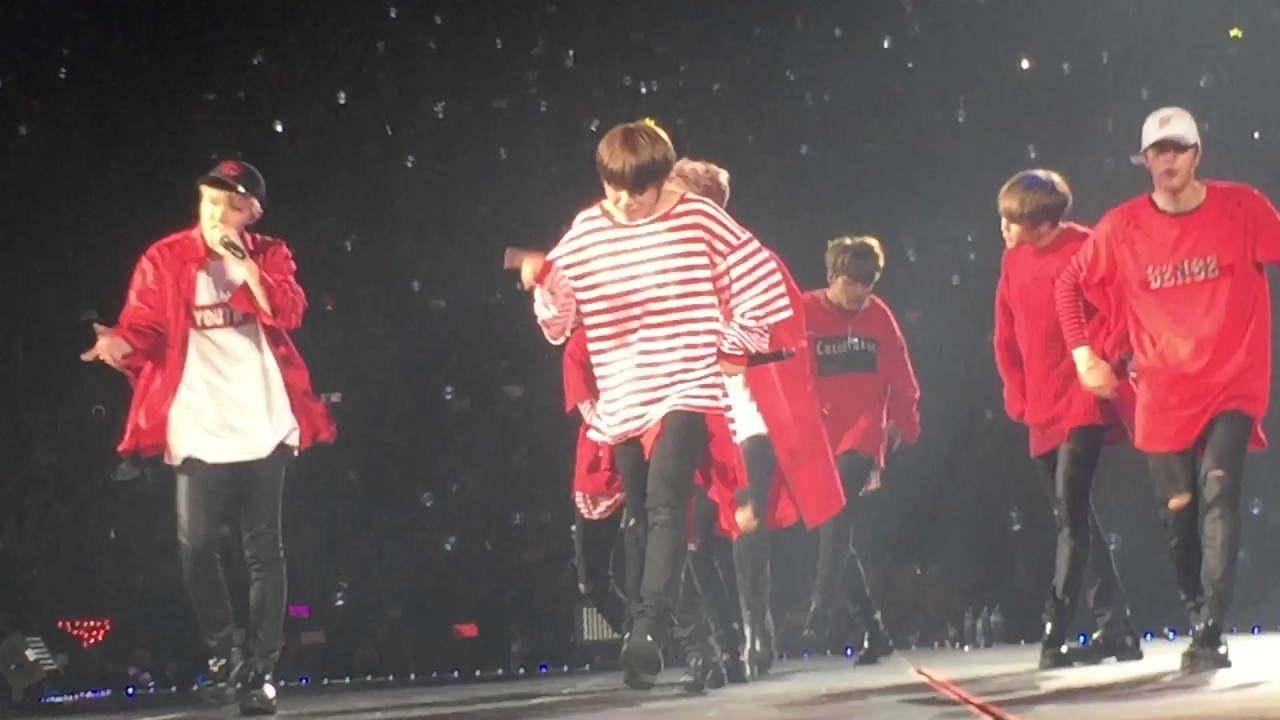 170324 BTS The Wings Tour in Newark Day 2 - Save Me