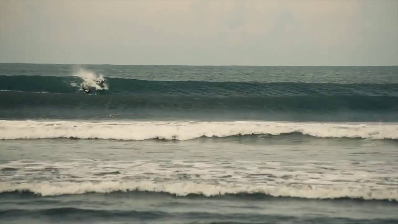 Saladita Surfing 2011