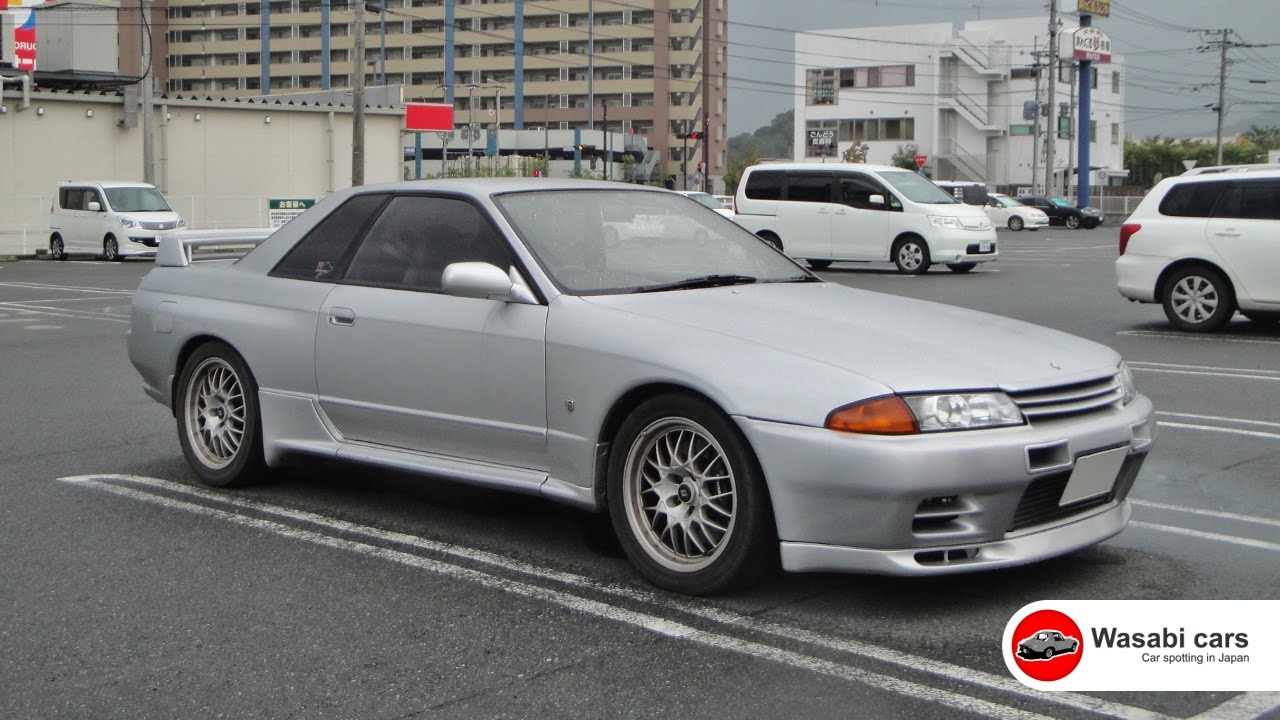 RARE: An untouched Nissan Skyline GT-R V-Spec II (R32 - 1994)