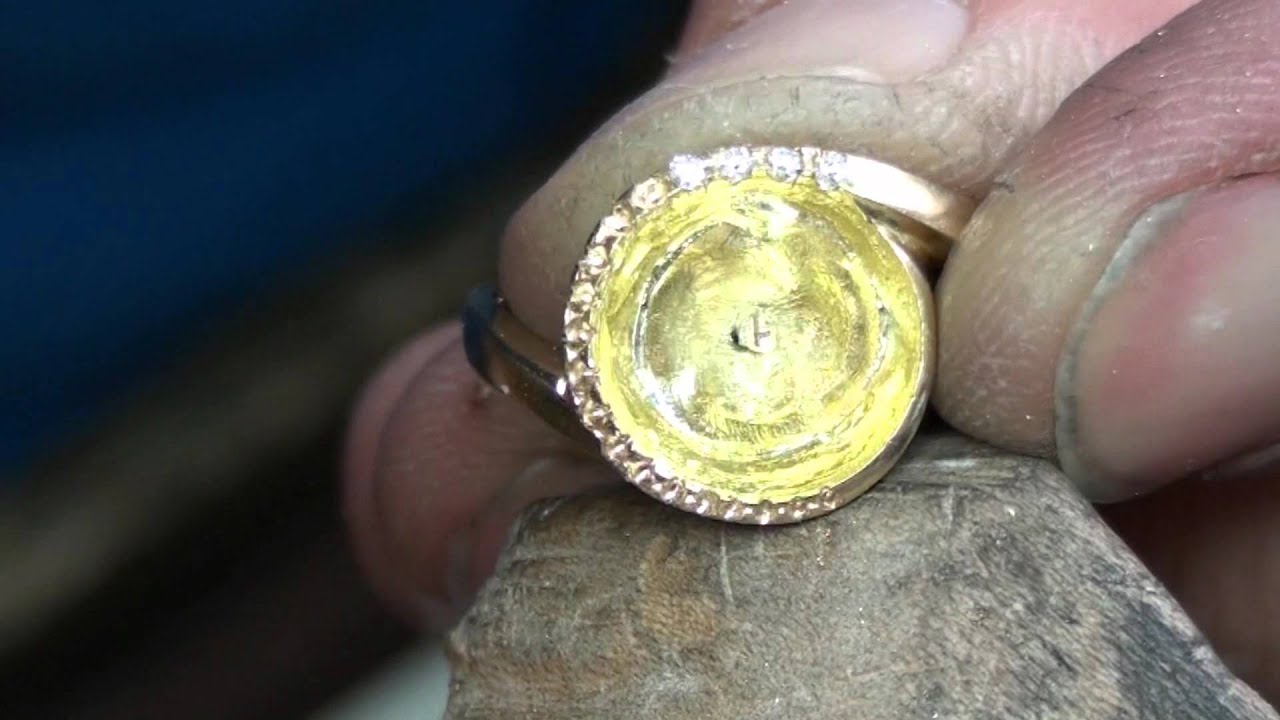 Pearl & diamond ring