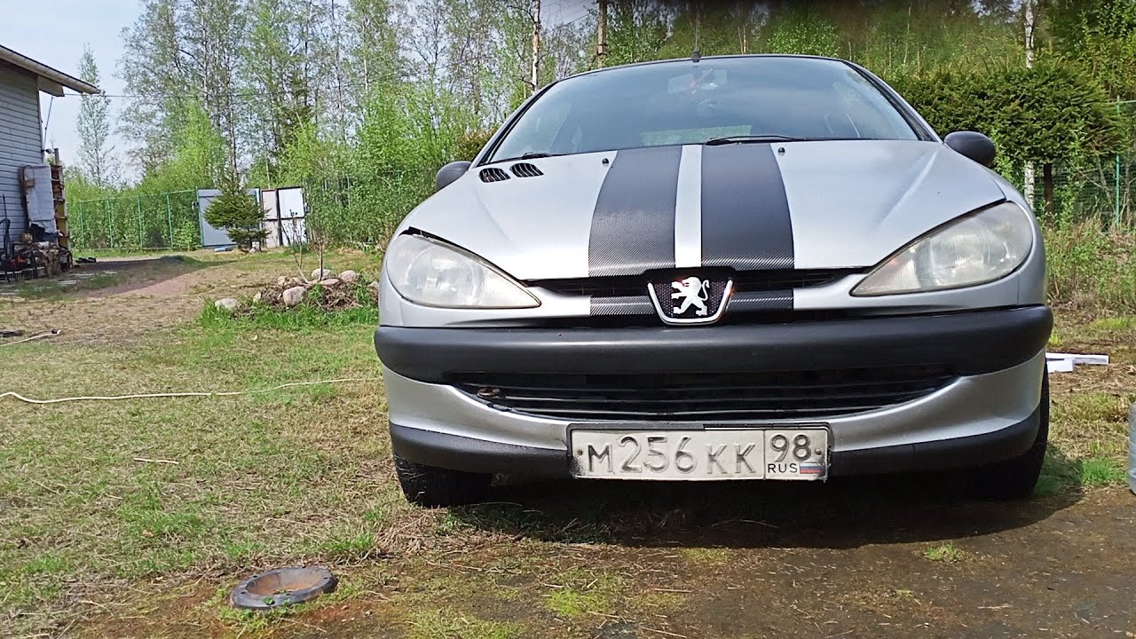 НАКЛЕИТЬ КАПОТ АВТО КАРБОНОМ ДВЕ ПОЛОСКИ PEUGEOT 206🚗PULL on THE HOOD   CARBON FIBER TWO STRIPS