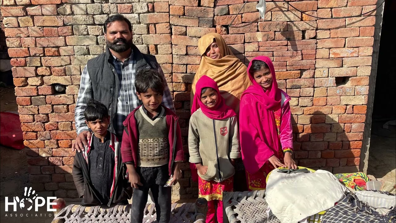 Libertação da 6ª Famílias dos Brick Kilns no Paquistão - Hope Association e o Freedom Day