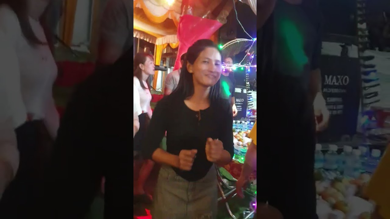 Đam cuoi sóc chuoi t1