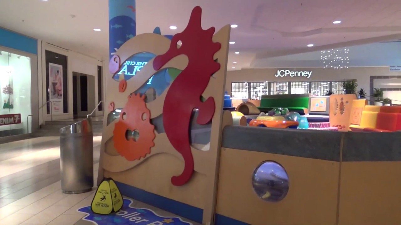 2018 COUNTRYSIDE MALL  CLEARWATER FLORIDA TOUR CHRISTMAS