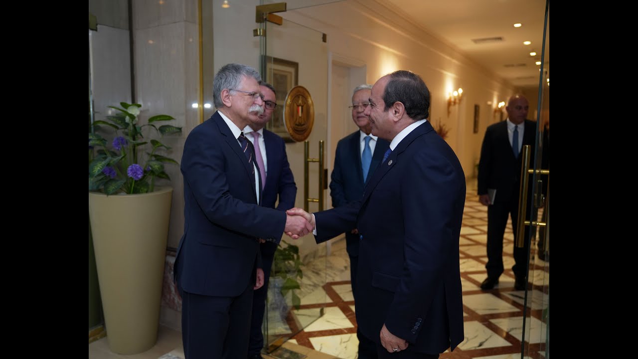 #موقع_الرئاسة | الرئيس عبد الفتاح السيسي يستقبل رئيس البرلمان المجرى