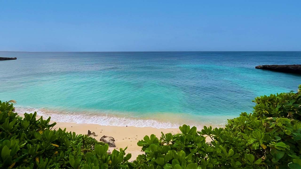 Stay in only 6 villas with pool🌴Private beach Exquisite course meals Miyakojima Japan travel vlog