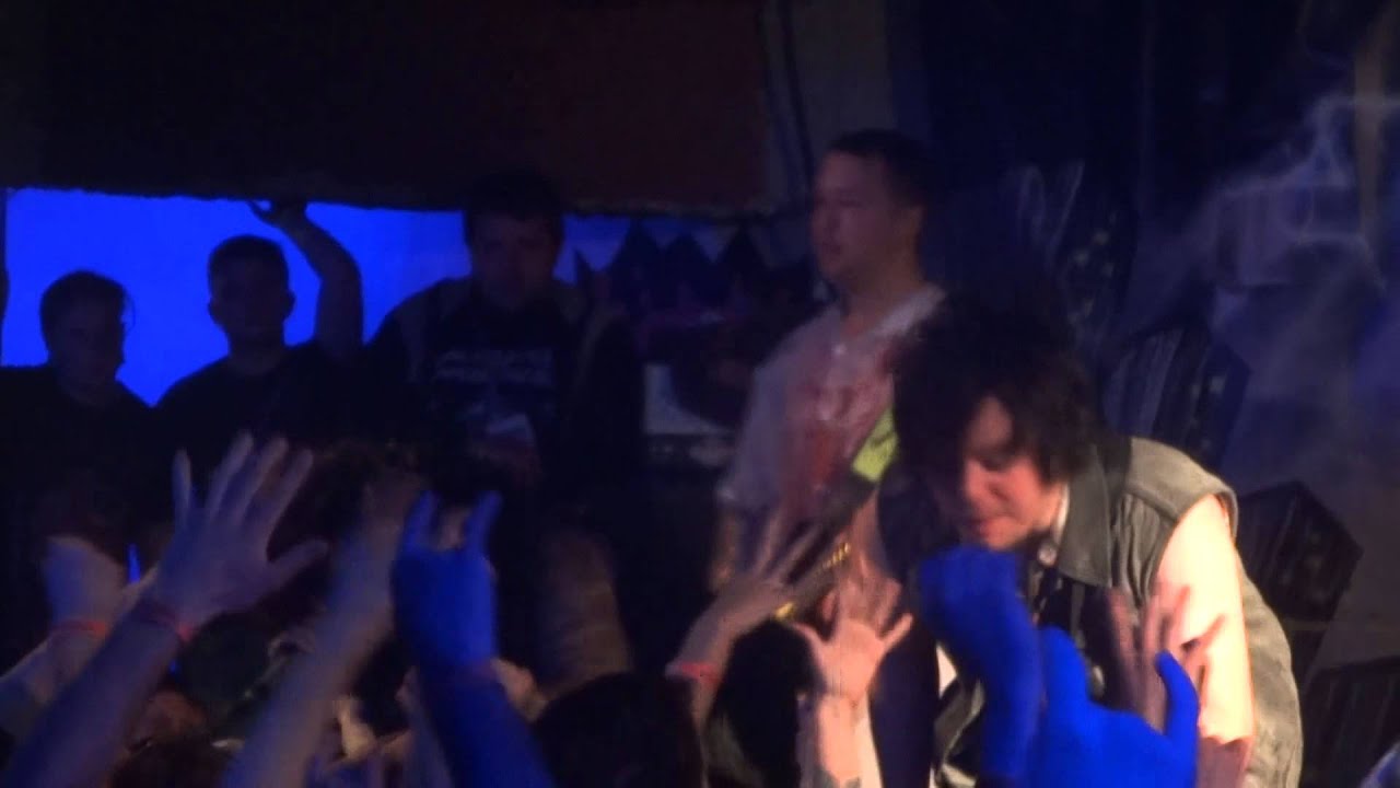 Eskimо Callbоy -- CSTRP + We Are The Mess + Blood Red Lips (live in Rostov)