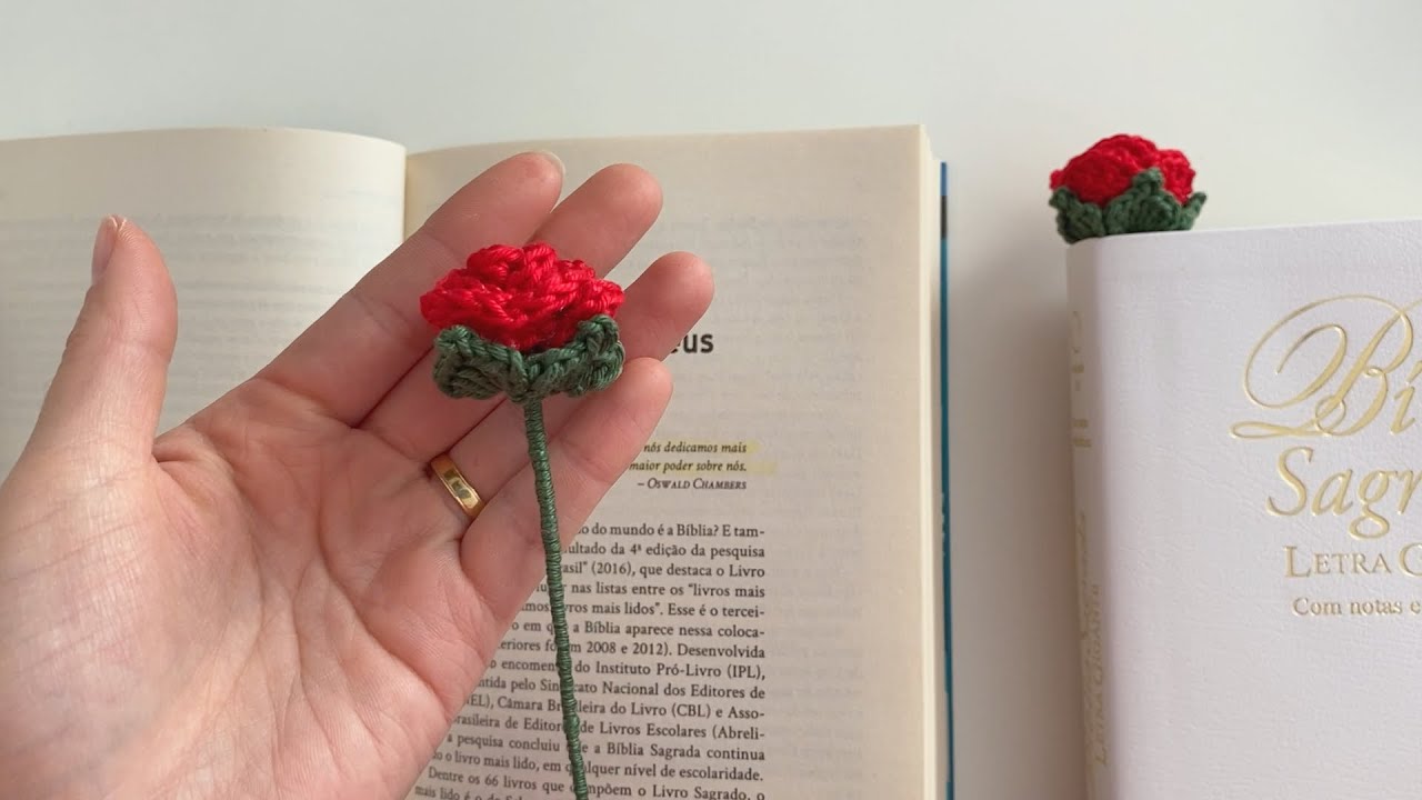 Como Fazer um MARCA-PÁGINA DE ROSA! Tutorial PARA INICIANTES Marca-Página de Crochê Flor de Crochê