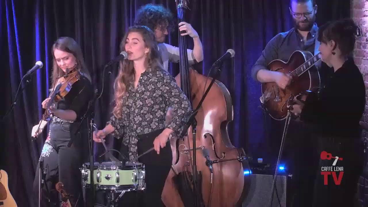 Quebe Sisters  - Live At Caffe Lena