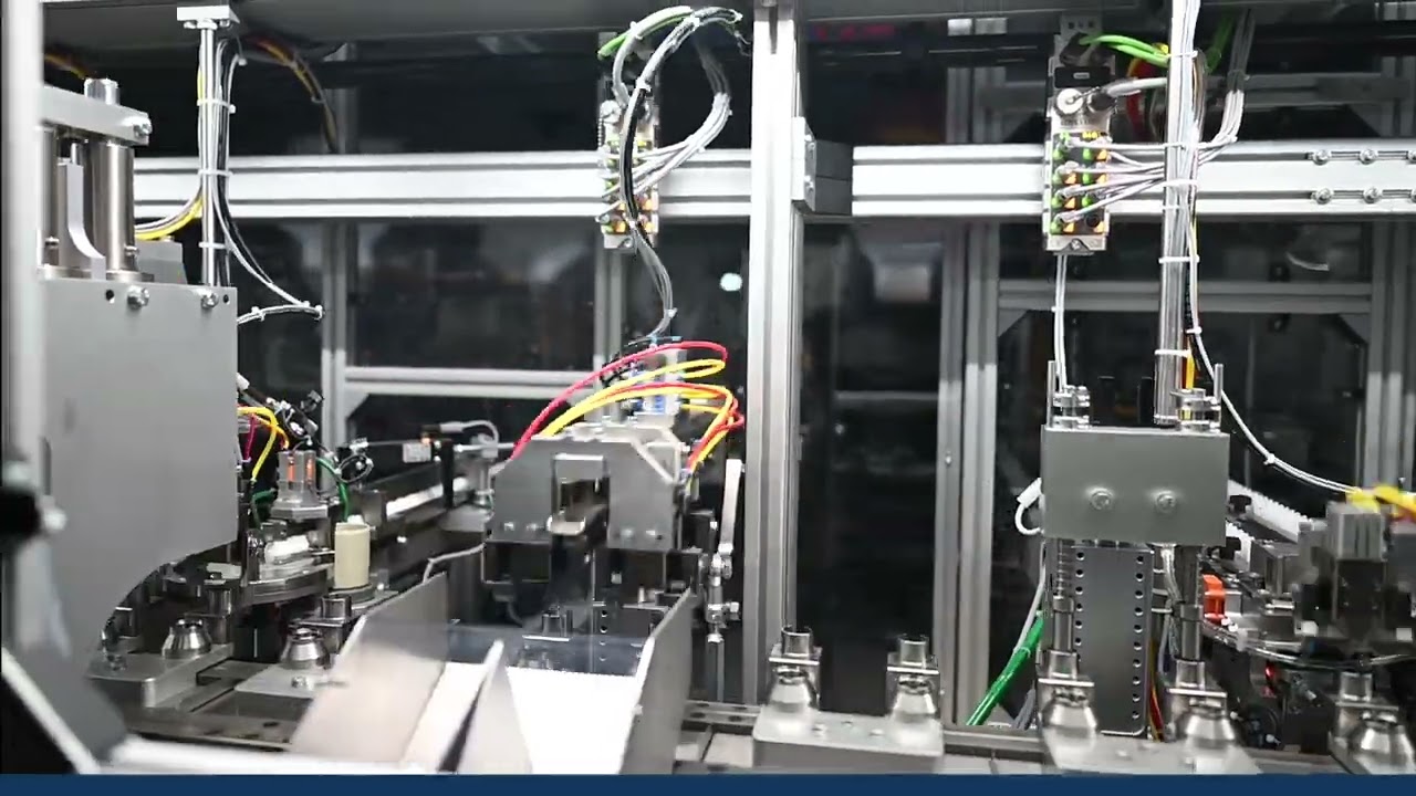 Highspeed Assembly Dispenser - Linear Indexing #machine #machinery #maschinenbau #automation #