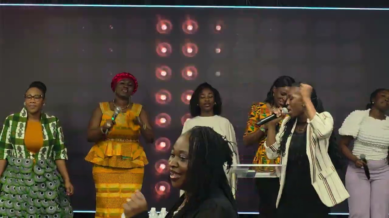 HOT PENTECOSTAL PRAISES || THE SAN ANTONIO BLESSING CHOIR 