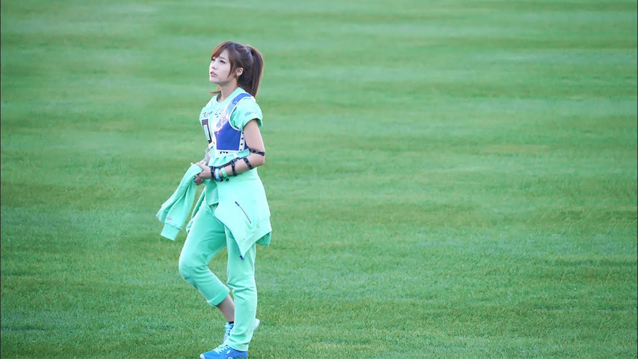 130903 MBC 아이돌육상선수권대회(#아육대) 선크림배달하는 #정은지 직캠