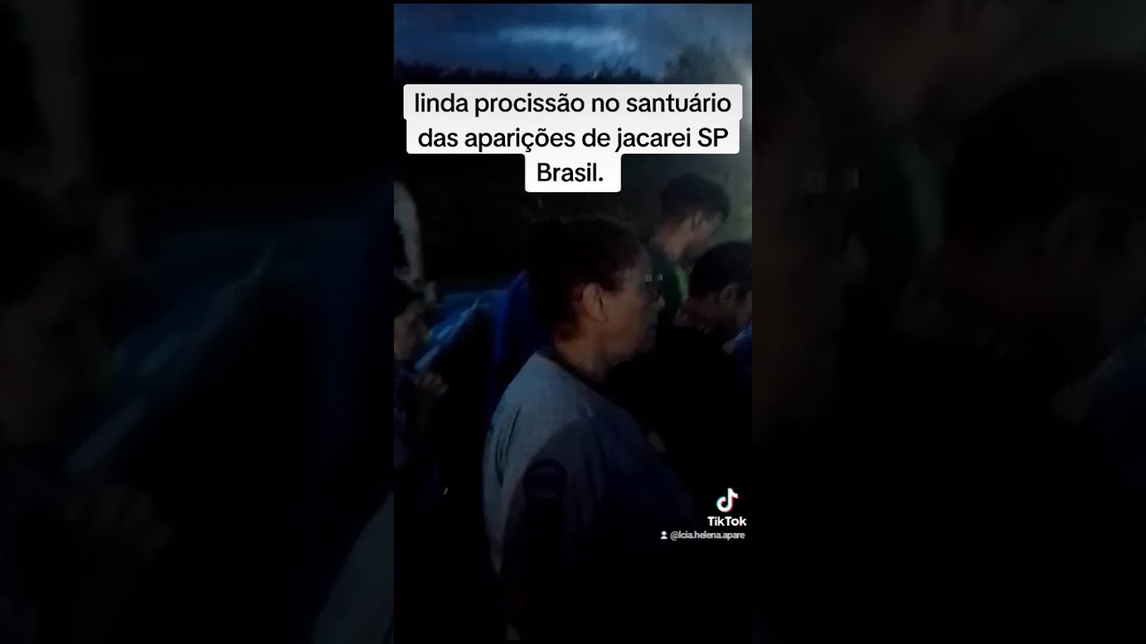 Linda procissão no santuário das aparições de Jacareí, São Paulo, Brasil,