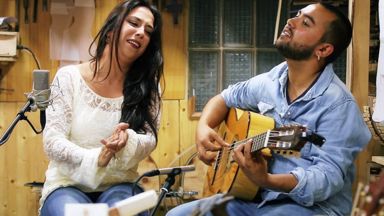 Guitarrer&iacute;a Alvarez & Bernal - Lya & Toto Puerma (Buler&iacute;as)