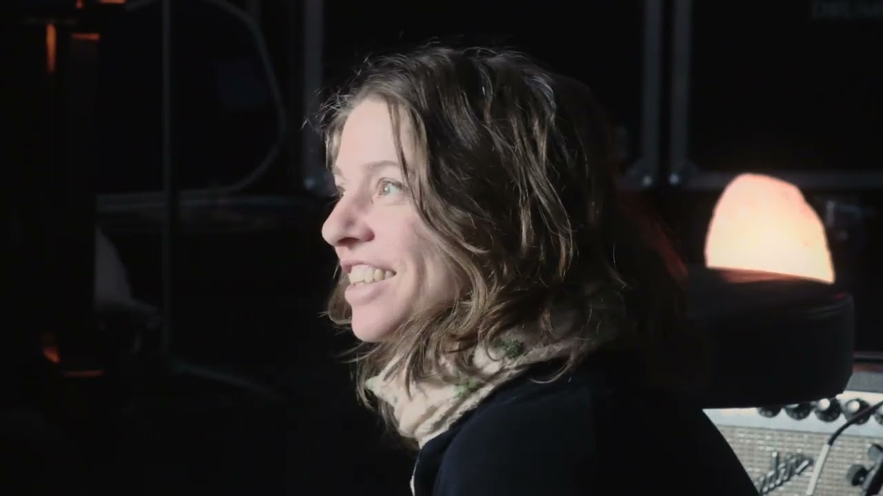 Doc'n Roll FF 2024 | 1-800-ON-HER-OWN | Ani DiFranco | Trailer
