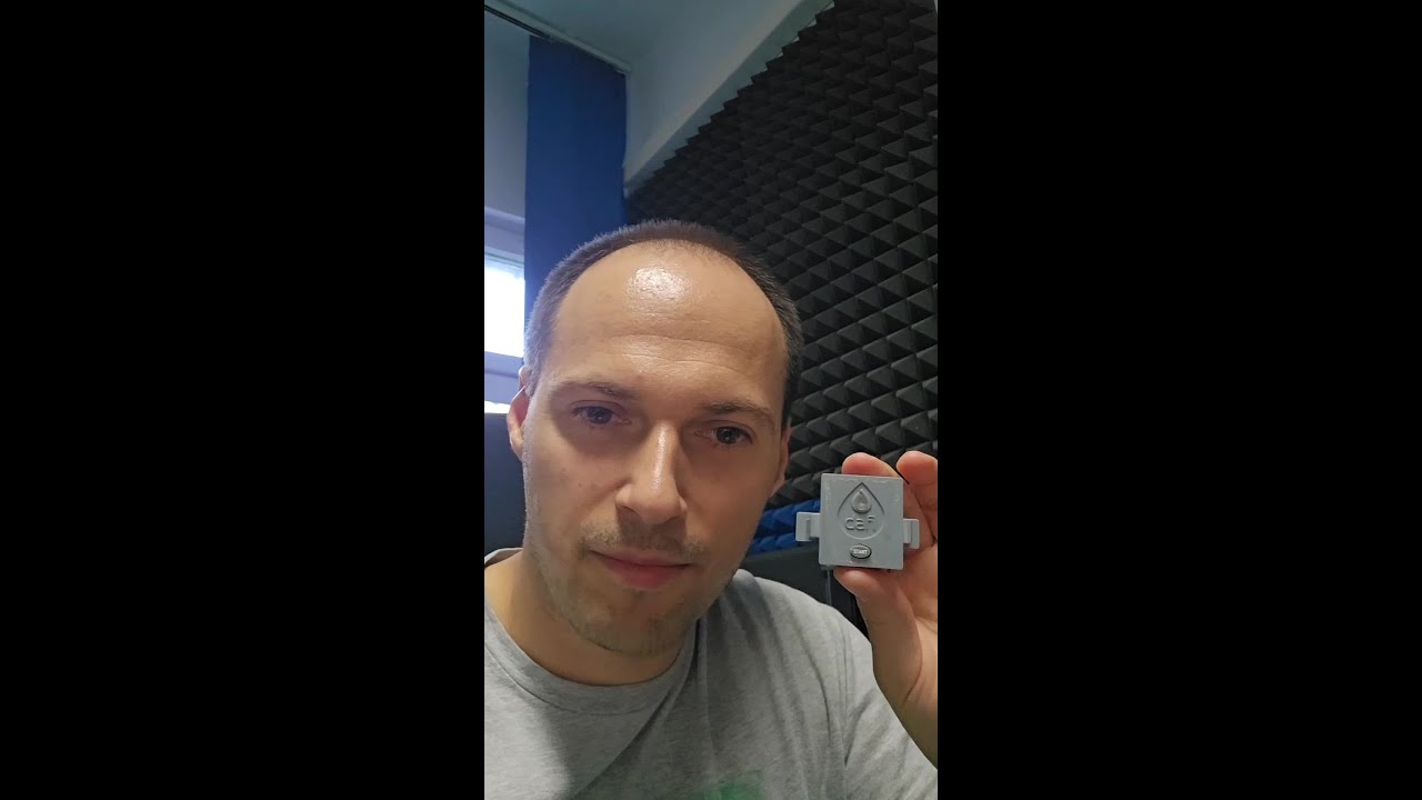 Co siedzi w środku dzbanka Daffy? 😮