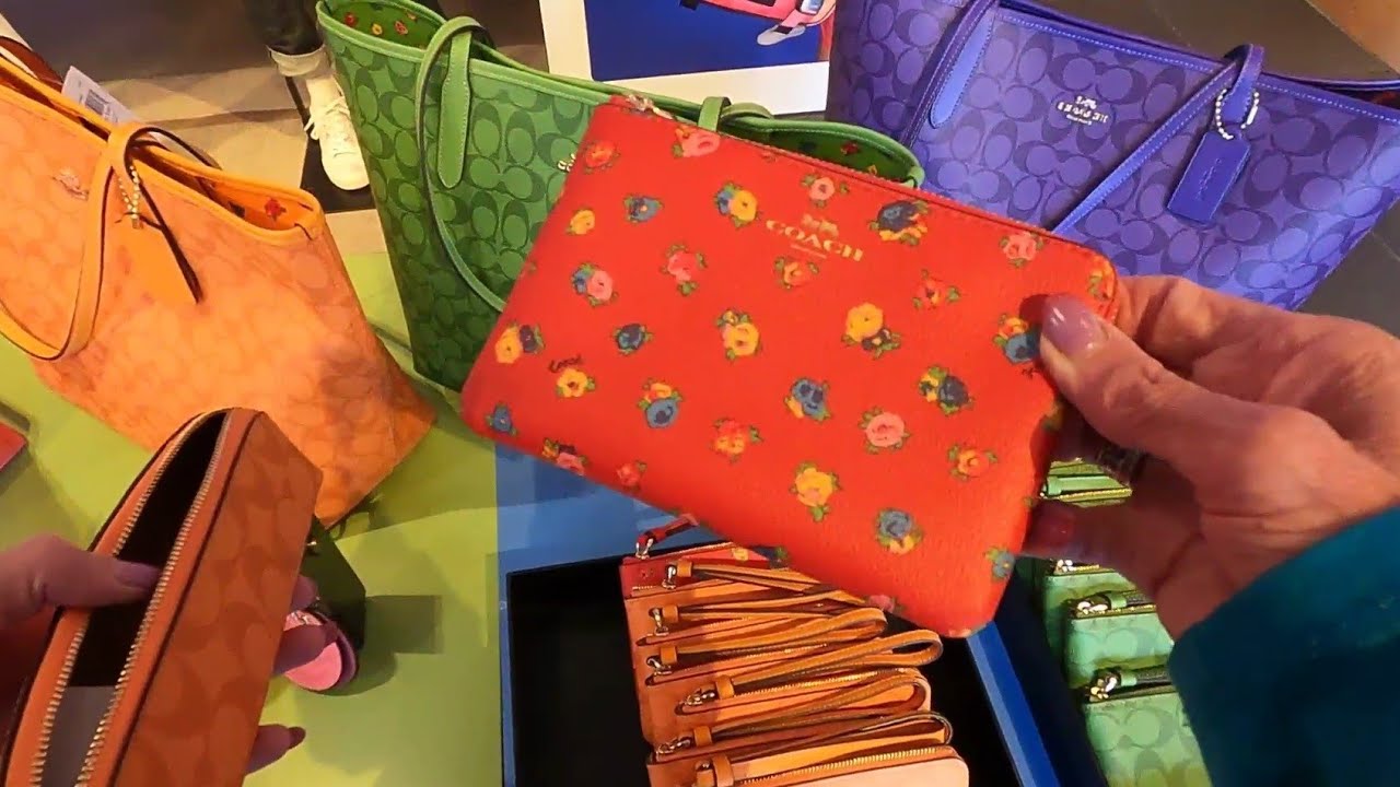 Coach Outlet! NEW Summer Signature! Mini Rose Vinrage Print! CLEARANCE Huge Selection! Floral Prints