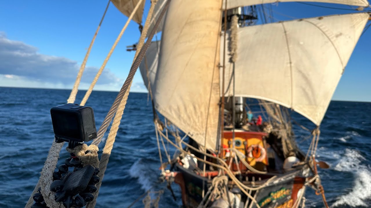 Tres Hombres sailing clips