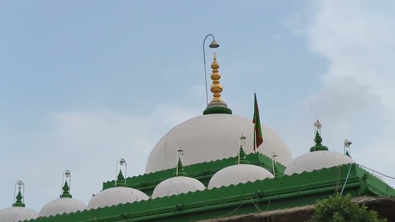 शाहे आलम दरगाह