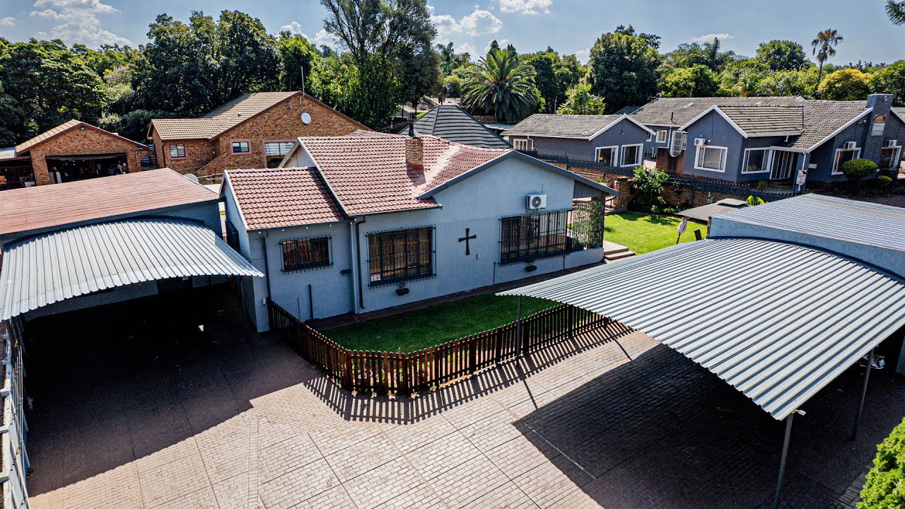 5 Bedroom For Sale - Lyttelton Manor