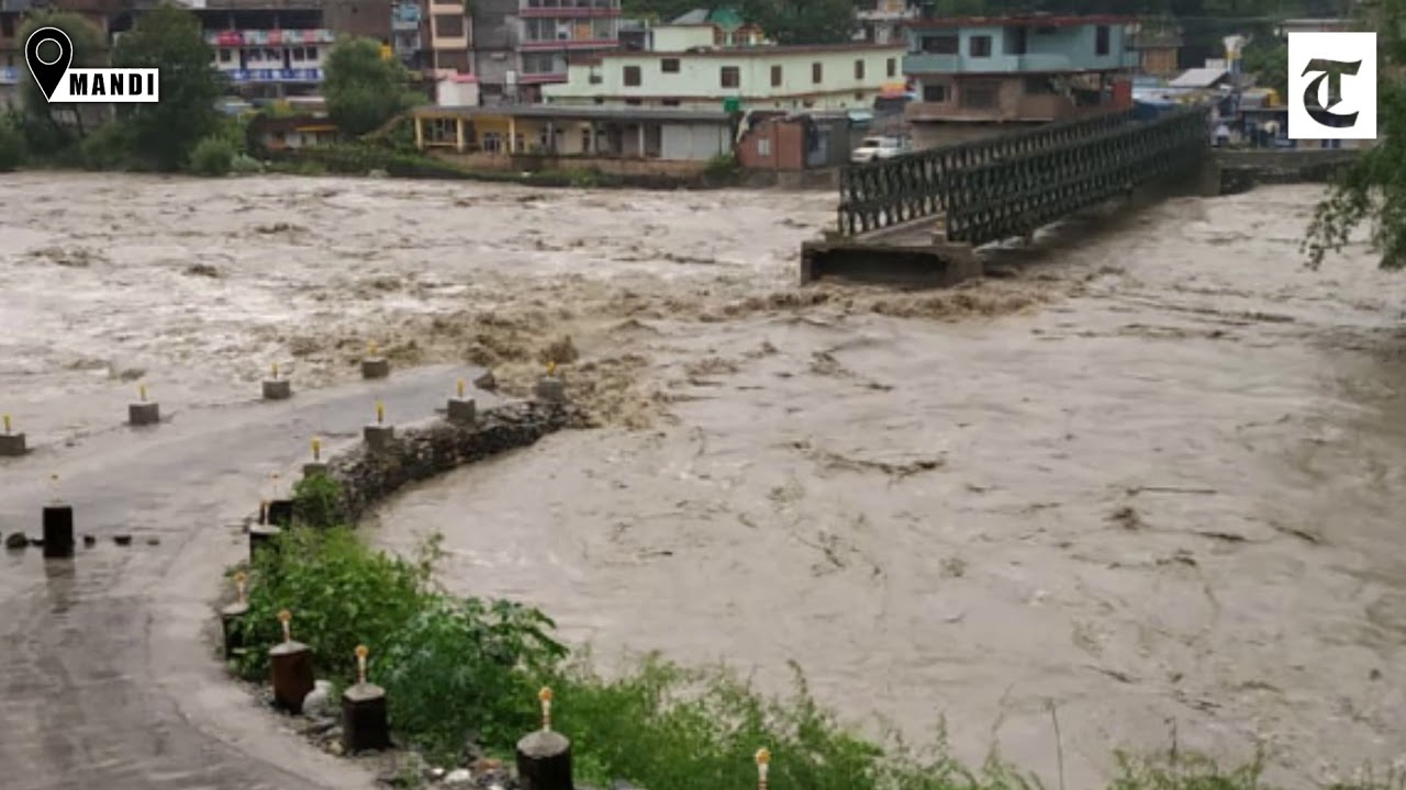 Mandi: Heavy rains lash Himachal, Beas river in spate