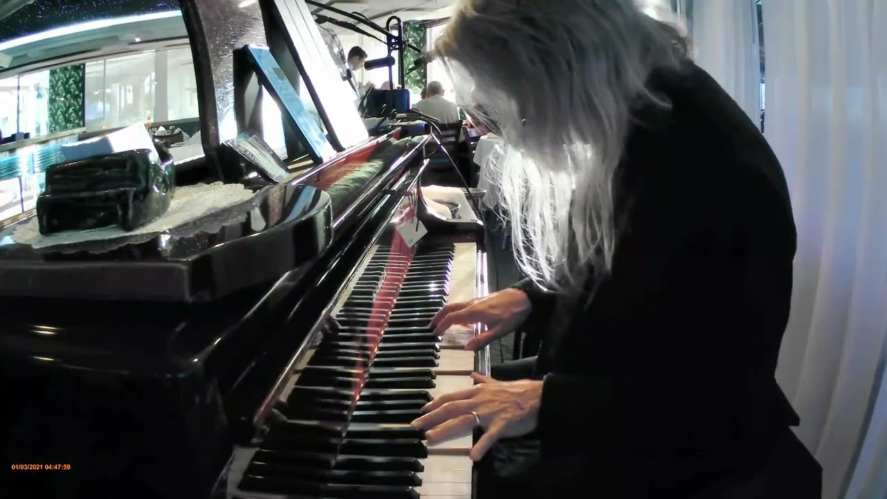 Solo Piano Moon River - Marc Bosserman - Live at Bon Appetit
