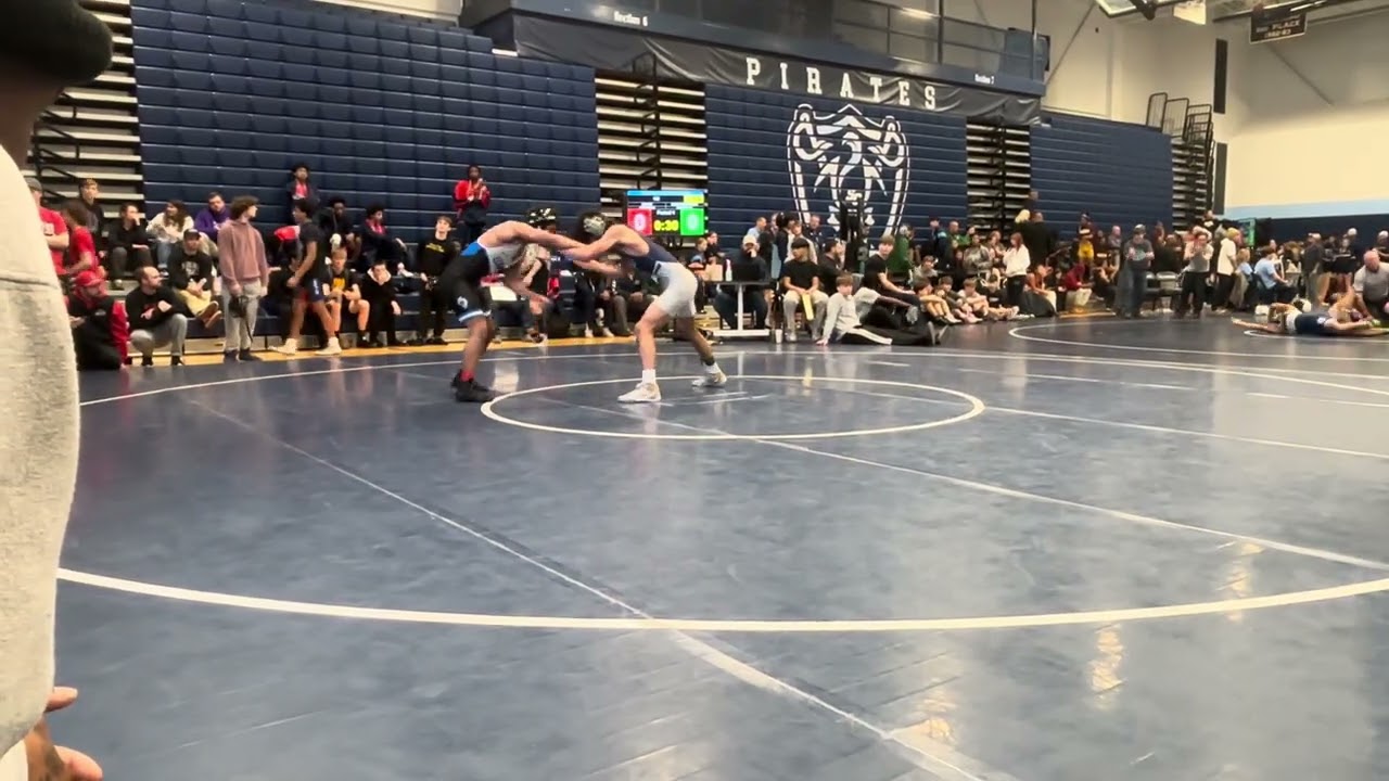 St charles tournament round 2 ladue 2.1