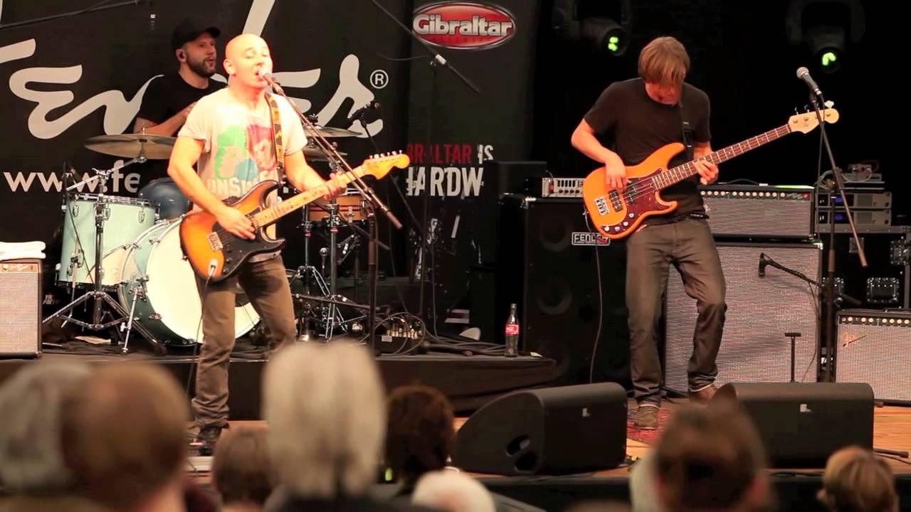 Fender Rock Trio   New York HD