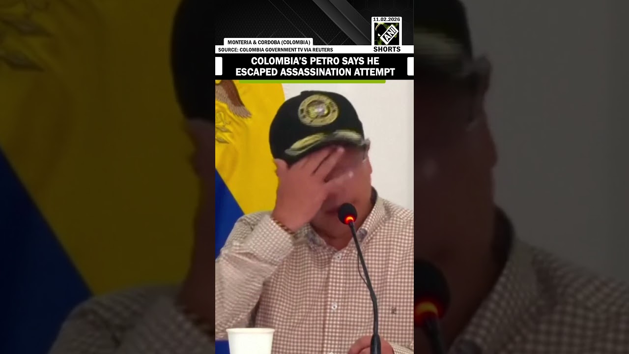 Колумбийский политик Густаво Петро заявил, что избежал покушения во время полета на вертолете.