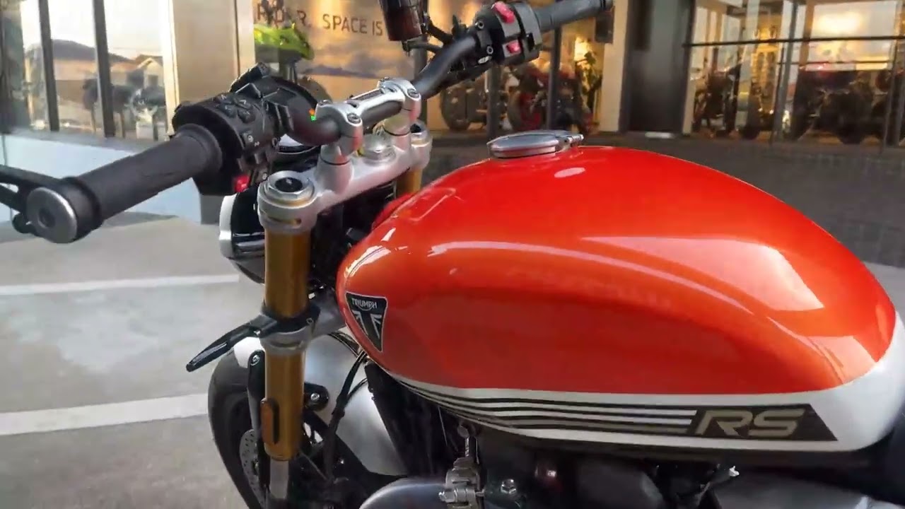 Triumph Speed Twin 1200 RS | Pure Exhaust Sound & 1200cc Twin Power | Modern Classic Beast