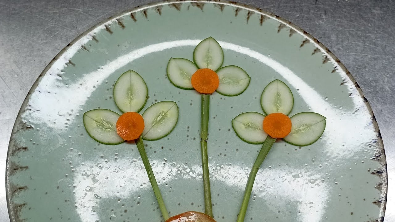7 Easy garnish cucumber and carrot #hilight #viralvideo #viral 
