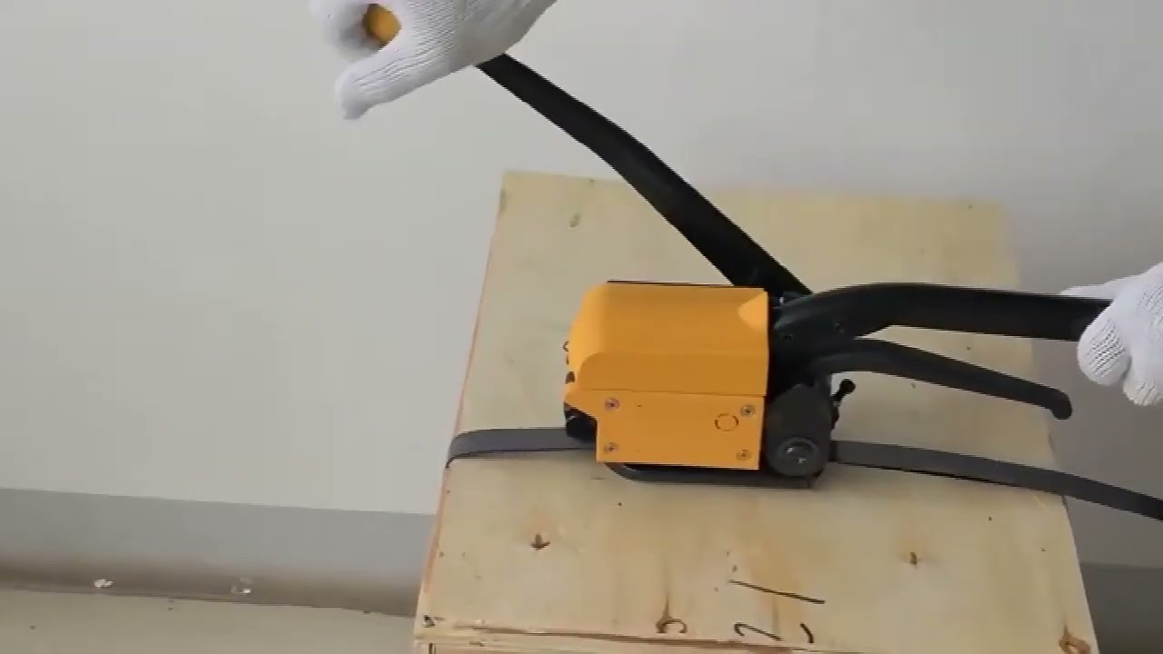 A333 manual strapping tool
