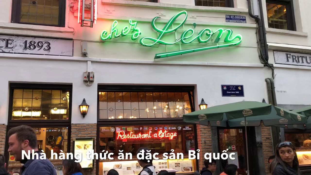 Dinner at Chez Leon