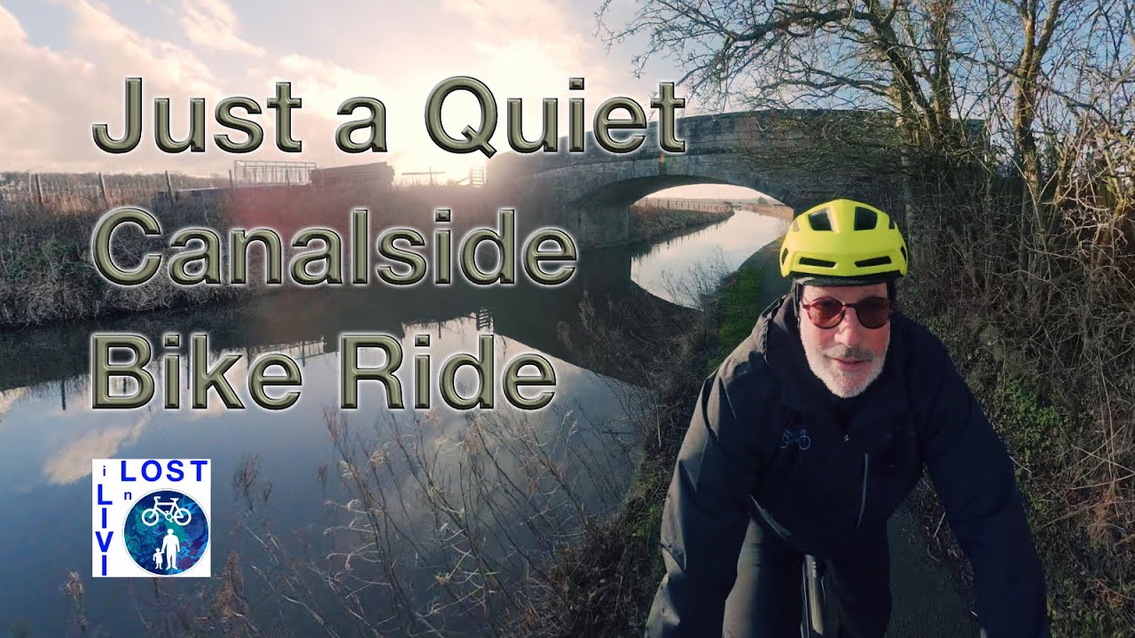 Union Canal, Bridges 25 to 20. Broxburn to Drumshoreland bike ride.