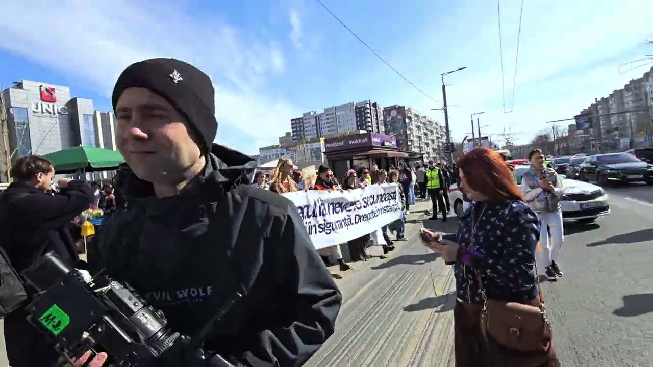 Молдова.Кишинёв, марш феменисток.8.03.2026
