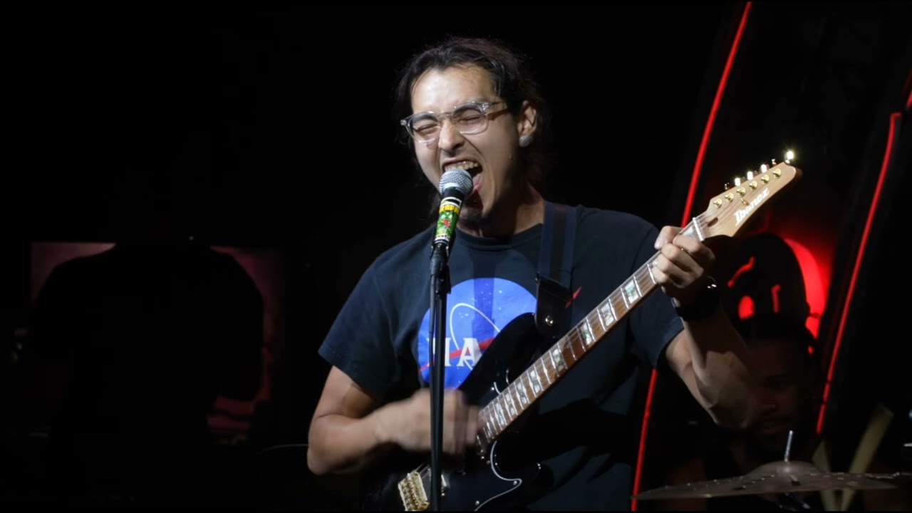 Cold - Crossfade (Cover by The Chroma Leaf)