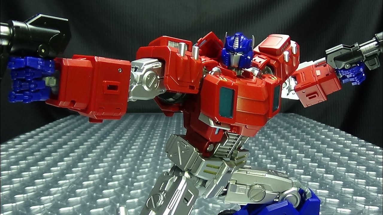 Mastermind Creations Optus Pexus (IDW Orion Pax): EmGo's Transformers Reviews N' Stuff