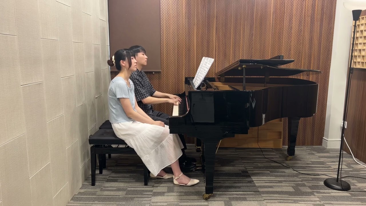 [Piano Duet] Debussy Petite Suite - III. Menuet