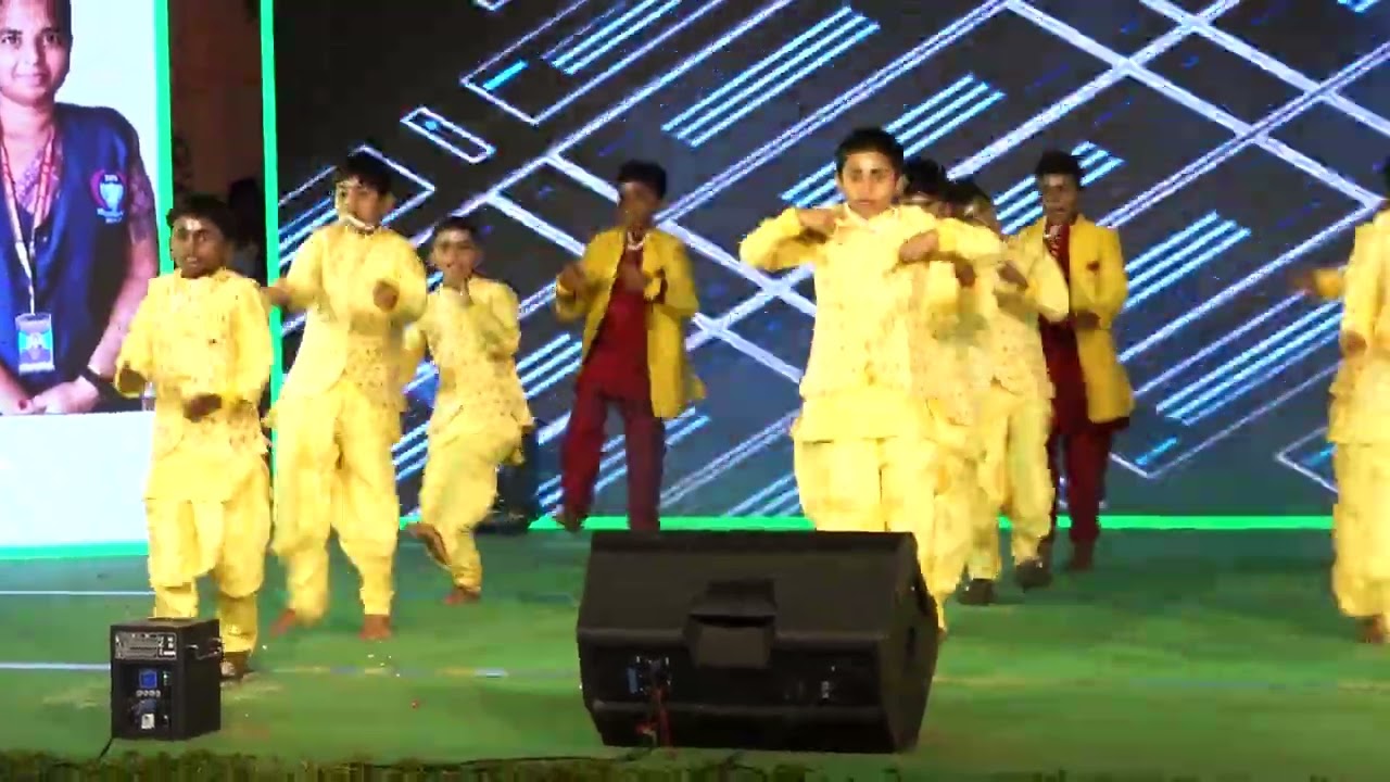 SVPS 9th  ANNUAL DAY celebration🥳 🔥🔥Enjaami thanthaney😍 mass😎 performance😍🔥