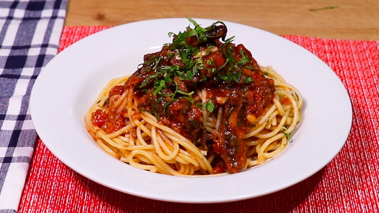 SPAGHETTI EN SALSA DE ANCHOVETA ENTOMATADO RECETA FÁCIL Y RÁPIDA| A COCINAR