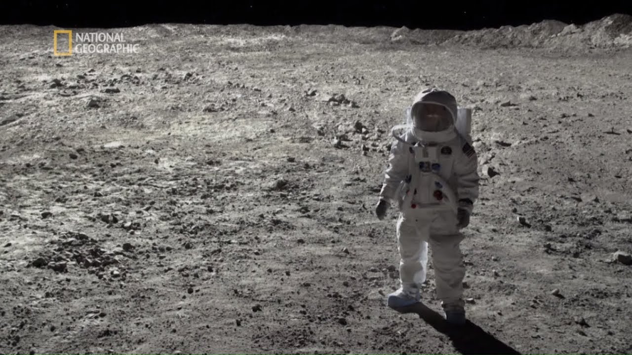 Zobacz co astronauci robili przez dwie godziny na księżycu! [Apollo: na podb&oacute;j kosmosu]