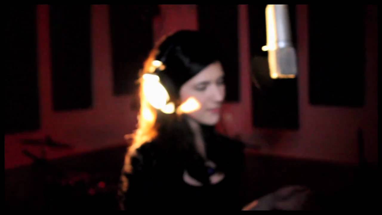 Christina Perri - Jar of Hearts (Cover by Sara Niemietz)