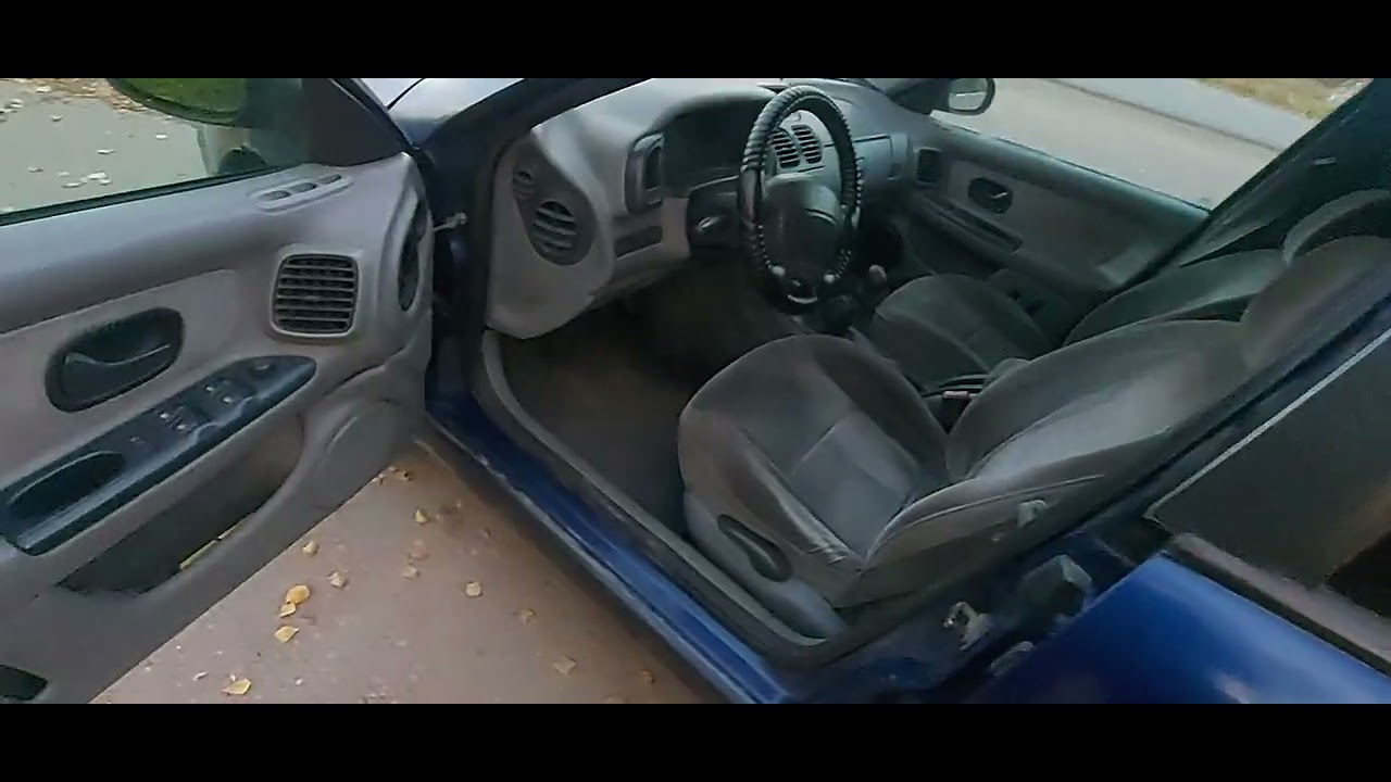 Renault Laguna 2000 года обзор