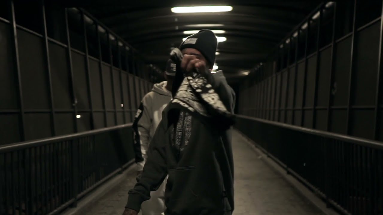 Nueve Siete,Madexlacalle - Andan Hablando (Video Oficial)